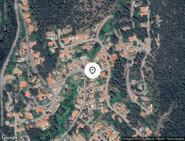Housing at undefined Valles